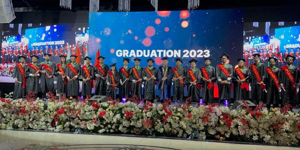 Graduation 3